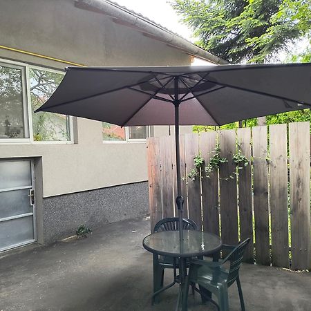 Carla'S Place Ap 2 Oradea Zewnętrze zdjęcie