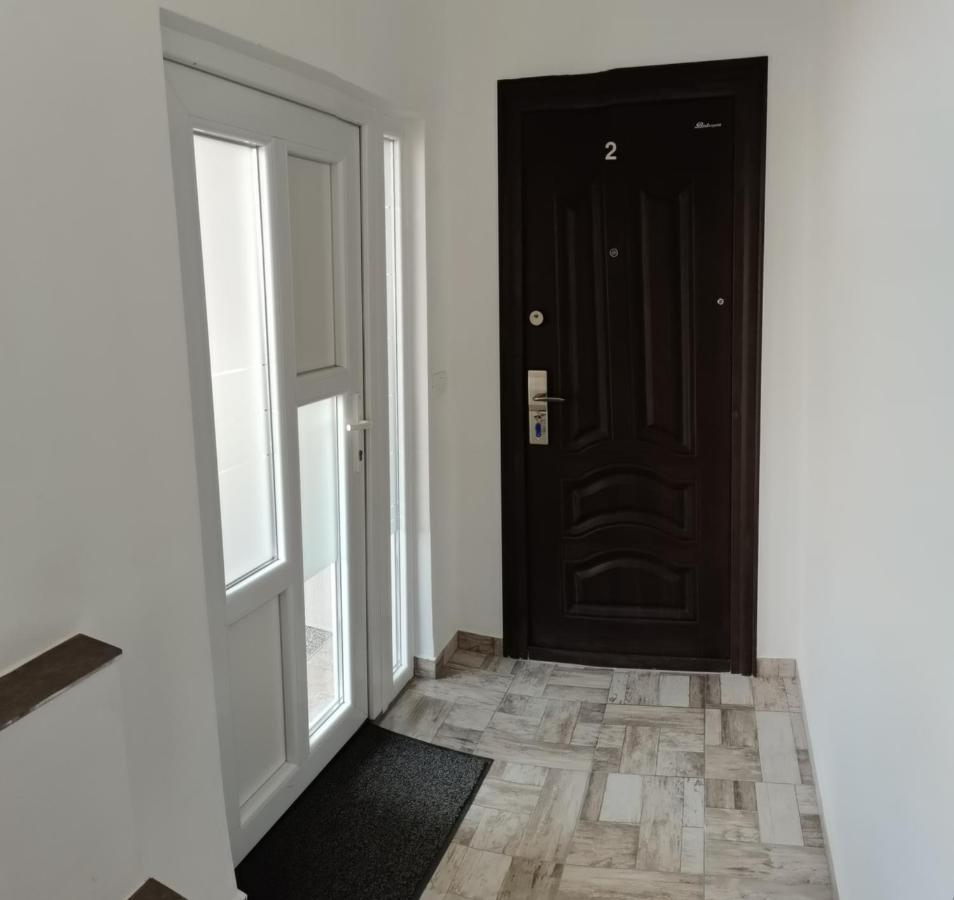 Carla'S Place Ap 2 Oradea Zewnętrze zdjęcie